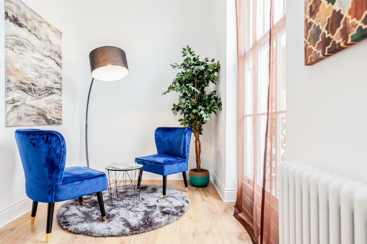 Bright & Spacious 4Beds Home - Kensington High Street-Olympia 伦敦 外观 照片