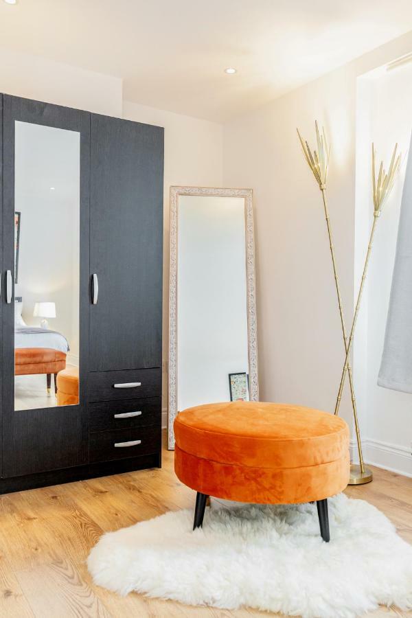 Bright & Spacious 4Beds Home - Kensington High Street-Olympia 伦敦 外观 照片