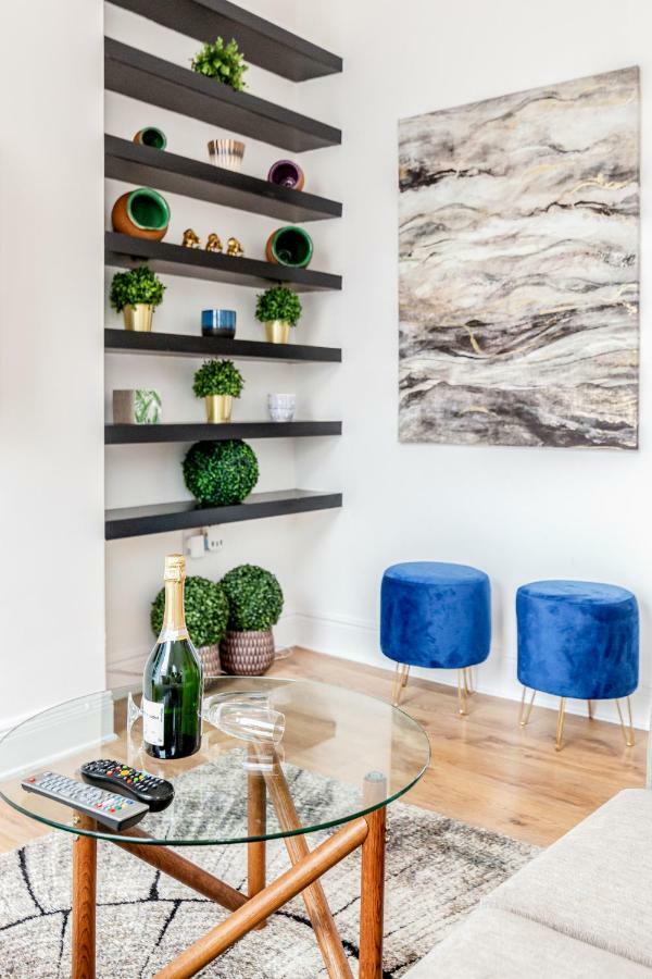 Bright & Spacious 4Beds Home - Kensington High Street-Olympia 伦敦 外观 照片